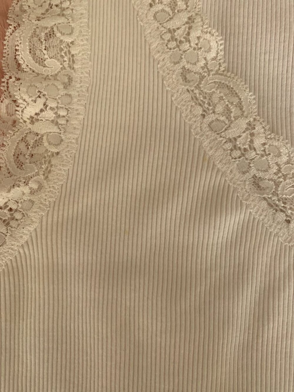 Vintage Cropped Ribbed Tank Top - Picture 3 of 5